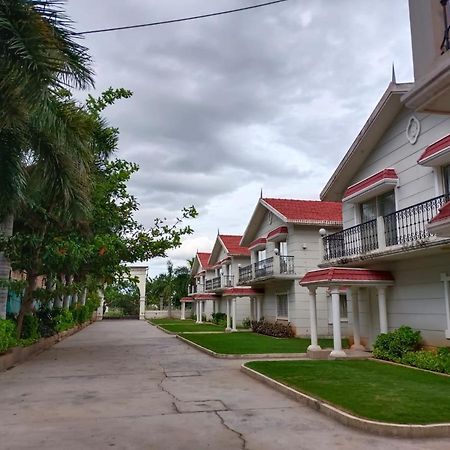 Sai Maa Resort And Convention Centre Puttaparthi Exterior photo