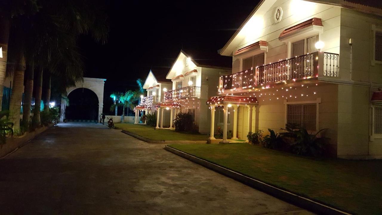 Sai Maa Resort And Convention Centre Puttaparthi Exterior photo